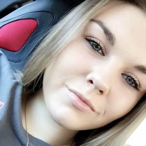 Meet your Posher, Laci